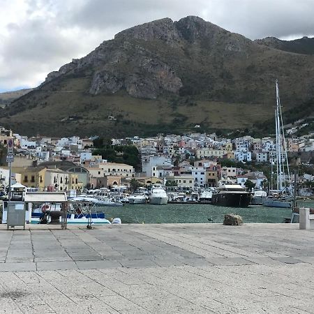 Giulia'S Place-Locazione Turistica Villa Кастеламаре дел Голфо Екстериор снимка
